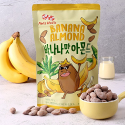 Nuts Holic banán ízű mandula snack